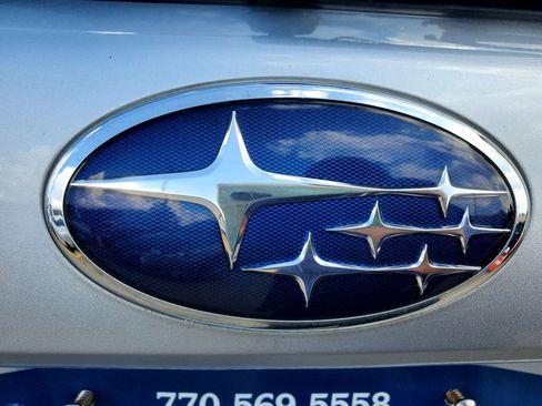 Used 2014 Subaru Forester 2.5i AWD/4WD image 35