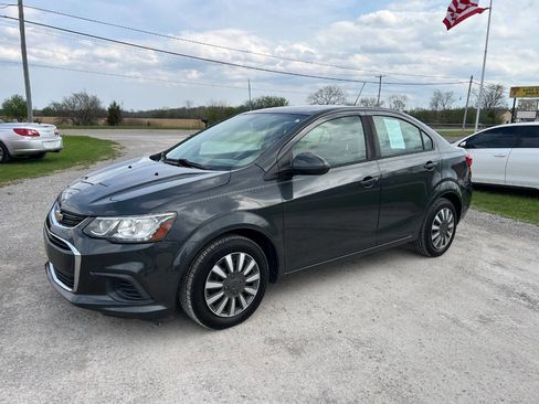 Used 2019 Chevrolet Sonic LS FWD image 4