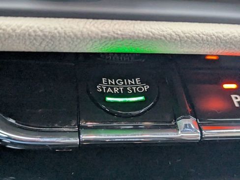 New 2026 Lincoln Corsair Premiere image 25