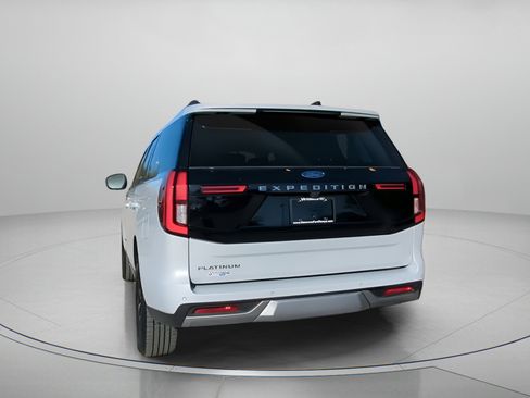 Certified 2025 Ford Expedition Platinum image 22