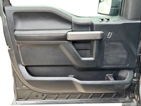 Used 2020 Ford F150 XLT w/ Equipment Group 302A Luxury AWD/4WD image 20