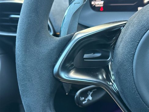Used 2025 McLaren Artura Spider image 26