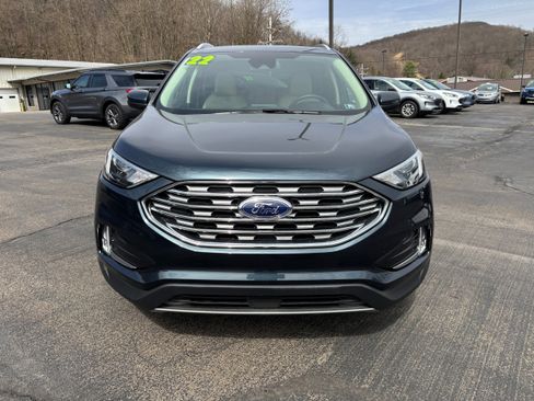 Used 2022 Ford Edge SEL w/ Convenience Package image 2