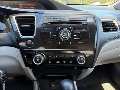 Used 2013 Honda Civic LX image 23