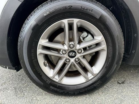 Used 2017 Hyundai Santa Fe Sport AWD/4WD image 9