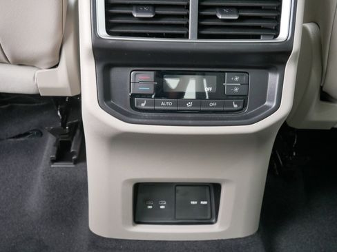 New 2026 Volkswagen Atlas SEL Premium R-Line image 7