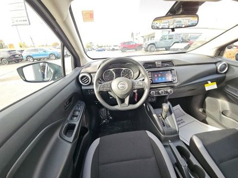 New 2025 Nissan Versa S image 20