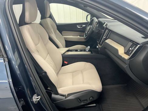 Used 2026 Volvo XC60 B5 Plus AWD/4WD image 22