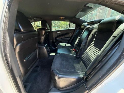 Used 2018 Dodge Charger R/T RWD image 45