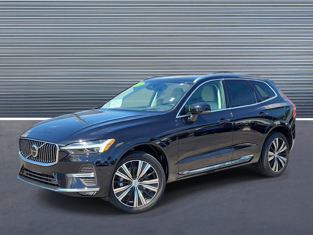 Used 2023 Volvo XC60 B5 Ultimate w/ Protection Package Premier FWD 360° Tour