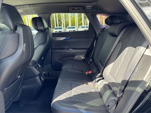 New 2026 Cadillac Optiq V image 10