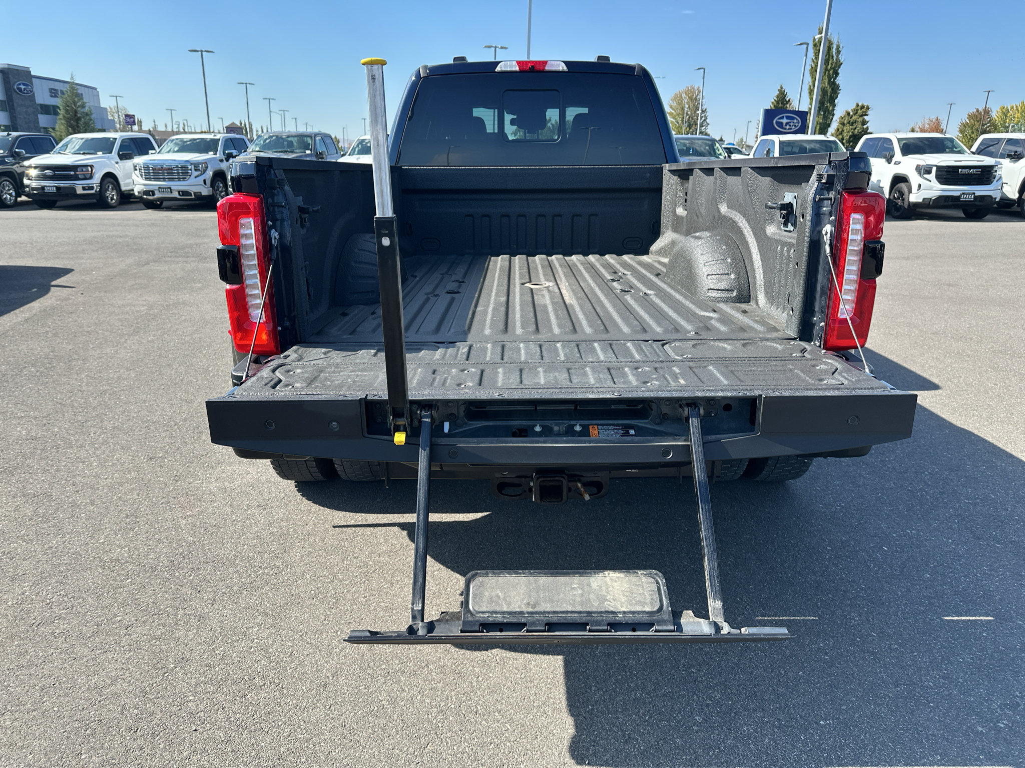 Used 2024 Ford F450 King Ranch w/ FX4 Off-Road Package AWD/4WD image 15