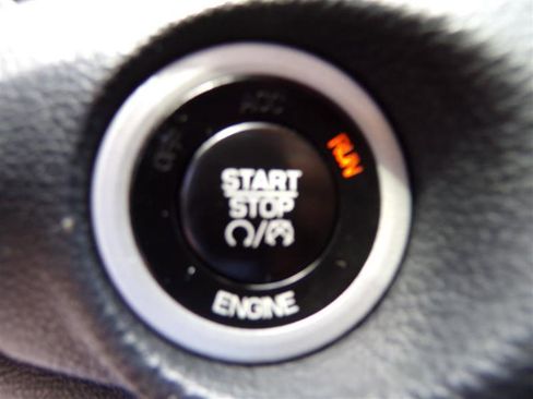 Used 2015 Chrysler 200 C w/ Navigation & Sound Group I image 41