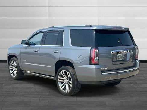 Used 2019 GMC Yukon Denali w/ Denali Ultimate Package image 3