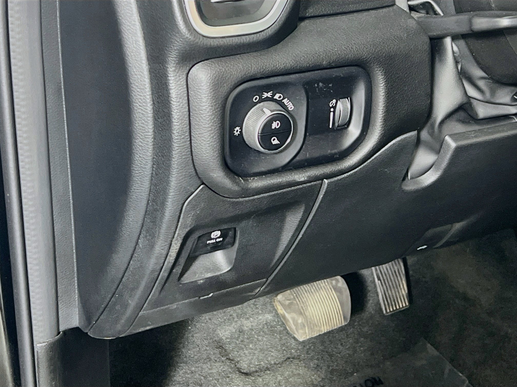 Used 2023 RAM 1500 Big Horn AWD/4WD image 10