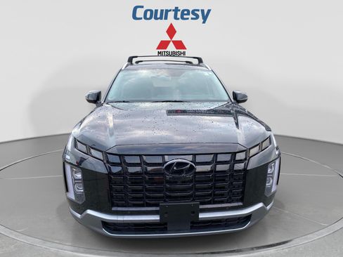 Used 2023 Hyundai Palisade Limited AWD/4WD image 10