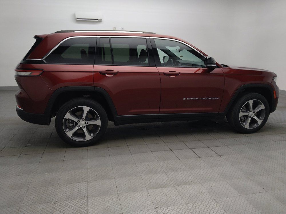 Used 2022 Jeep Grand Cherokee Limited 4xe w/ Luxury Tech Group II AWD/4WD image 10