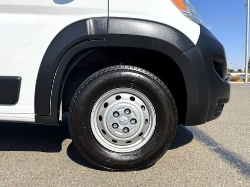 Used 2023 RAM ProMaster 2500 w/ Safety Group (A) FWD image 10