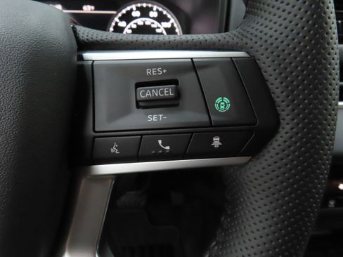 New 2026 Mitsubishi Outlander SE FWD image 12