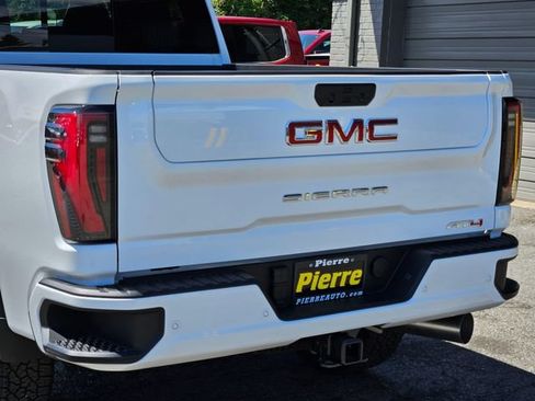 New 2026 GMC Sierra 2500 AT4 AWD/4WD image 12