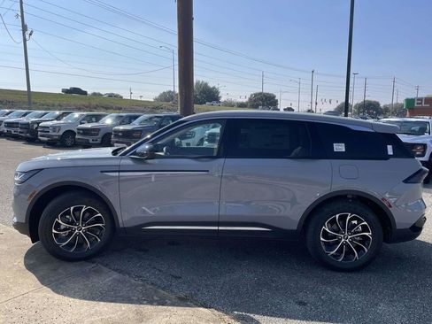 New 2026 Lincoln Nautilus Premier w/ Equipment Group 102A image 6