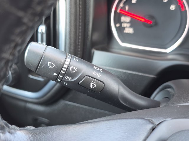 Used 2021 Chevrolet Silverado 1500 LT RWD image 28