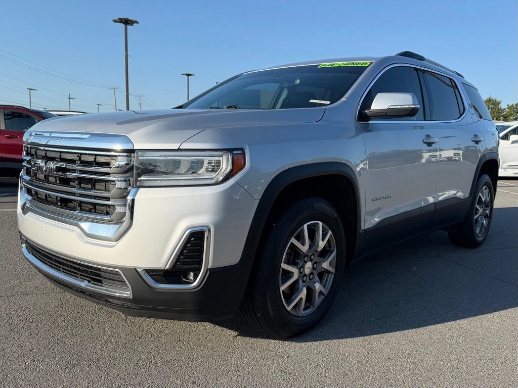 Used 2020 GMC Acadia SLT w/ Trailering Package FWD image 3