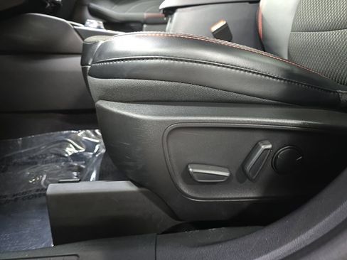 Used 2023 Ford Escape ST-Line w/ Tech Pack #1 AWD/4WD image 31