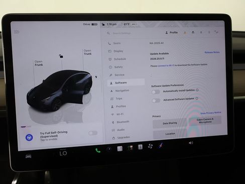 Used 2024 Tesla Model Y Long Range RWD image 53