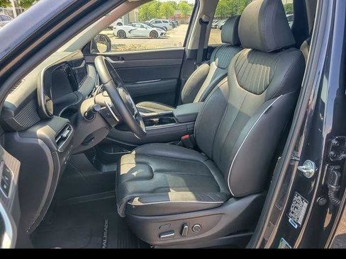 Used 2024 Hyundai Palisade Limited AWD/4WD image 14