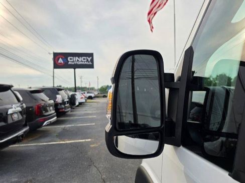 Used 2025 RAM ProMaster 2500 w/ U-Haul Equipment Group FWD image 31