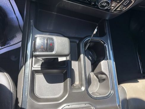 Used 2023 Chevrolet Silverado 1500 ZR2 w/ Technology Package AWD/4WD image 22