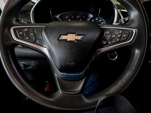 Used 2019 Chevrolet Equinox LT FWD image 35