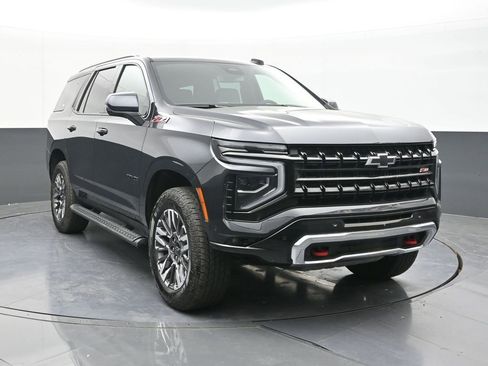 Used 2025 Chevrolet Tahoe Z71 AWD/4WD image 16