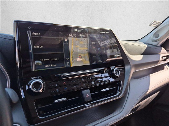 Used 2020 Toyota Highlander Limited AWD/4WD image 13
