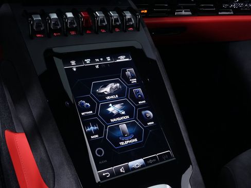 Used 2023 Lamborghini Huracan Tecnica RWD image 24