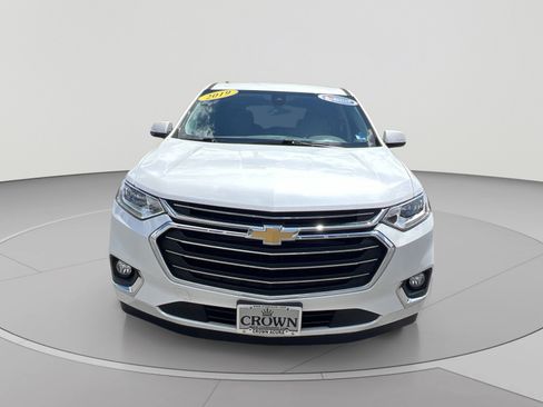 Used 2019 Chevrolet Traverse Premier w/ Driver Confidence II Package FWD image 8