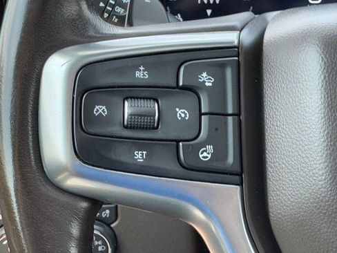Used 2022 Chevrolet Silverado 1500 LTZ w/ LTZ Premium Package AWD/4WD image 17
