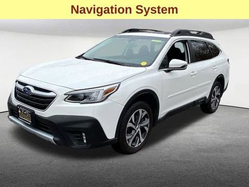 Used 2022 Subaru Outback Limited image 4