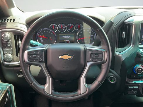 Used 2020 Chevrolet Silverado 1500 LT w/ Texas Edition AWD/4WD image 9