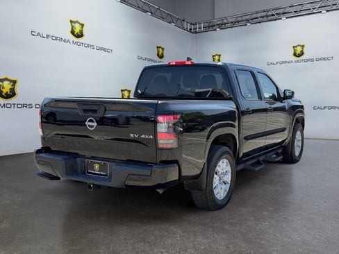 Used 2023 Nissan Frontier SV w/ Technology Package AWD/4WD image 5