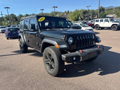 Used 2018 Jeep Wrangler Unlimited Sport AWD/4WD image 2
