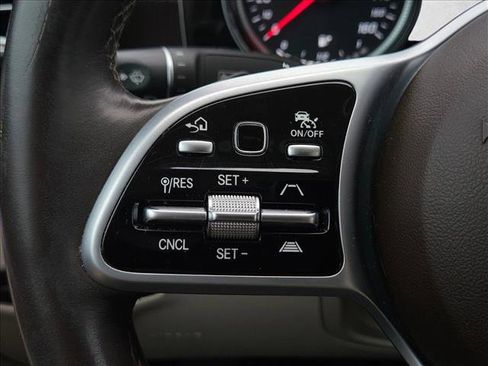 Used 2019 Mercedes-Benz E 300 image 12