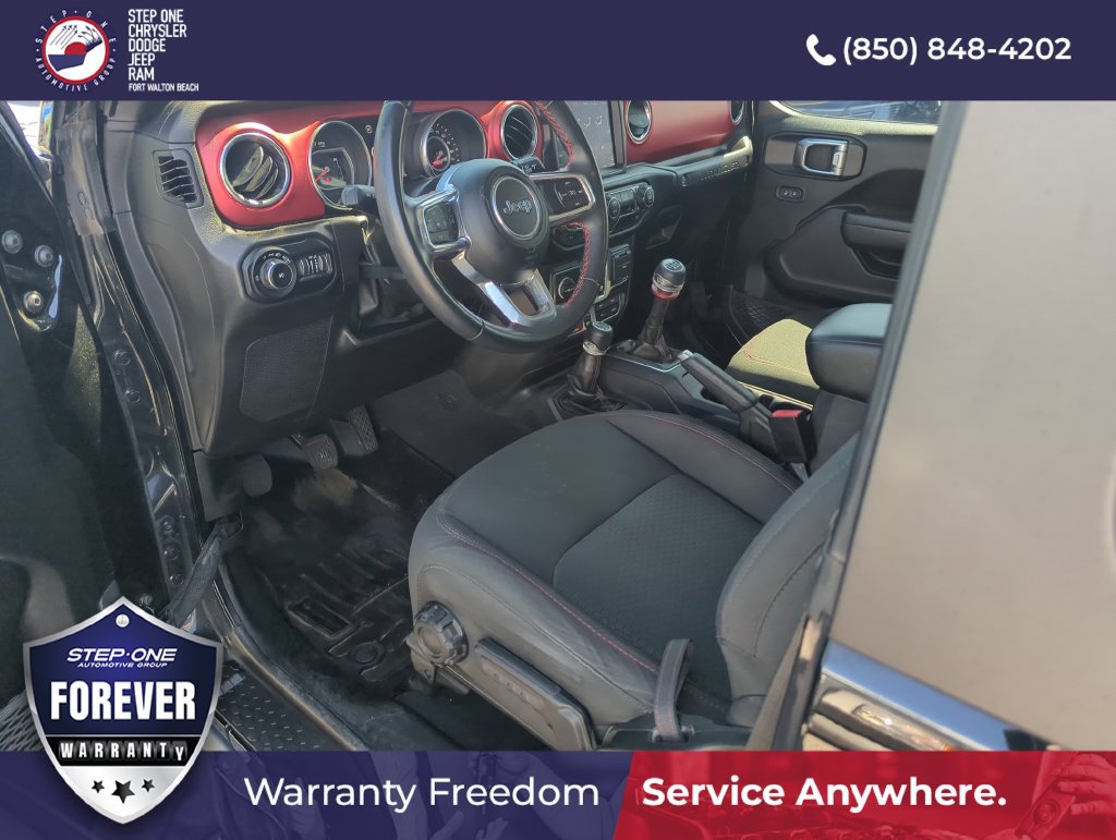 Used 2022 Jeep Wrangler Rubicon AWD/4WD image 10
