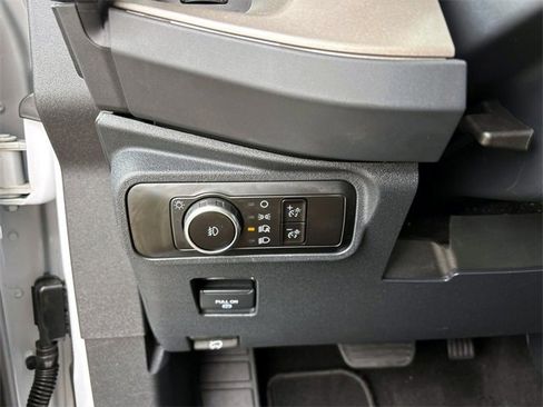 Used 2025 Ford Bronco Outer Banks image 17