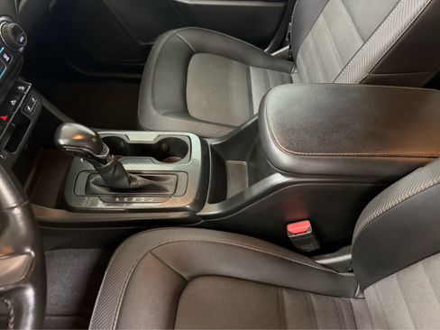 Used 2022 GMC Canyon AT4 AWD/4WD image 23