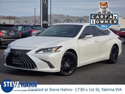 Used 2023 Lexus ES 250 w/ Premium Package