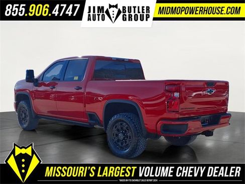 Used 2024 Chevrolet Silverado 2500 LTZ w/ LTZ Plus Package image 28