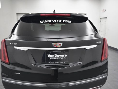 Certified 2025 Cadillac XT5 Premium Luxury image 6