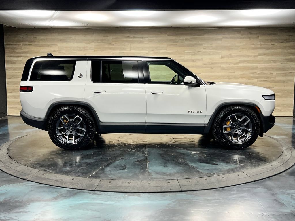 Used 2023 Rivian R1S Adventure Quad AWD/4WD image 17